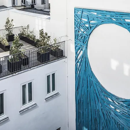 Les Bains 5*