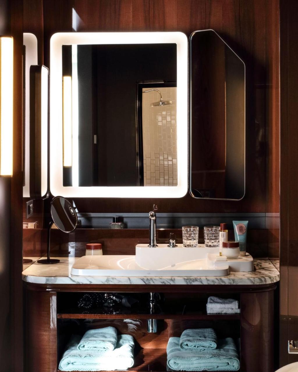 Les Bains Hotel Paris