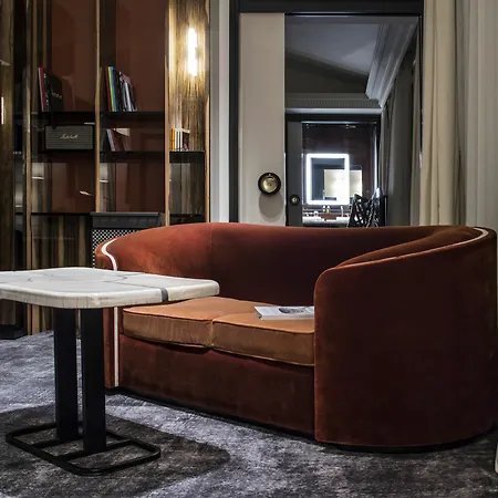 Les Bains Hotel 5*